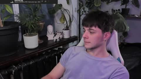 Snapshot of whiteegrimm chatting on February 2025 08:33:02 PM Gus online show from February 2025 08:33:02 PM