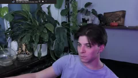 Snapshot of whiteegrimm chatting on November 2025 09:26:02 PM Gus online show from November 2025 09:26:02 PM