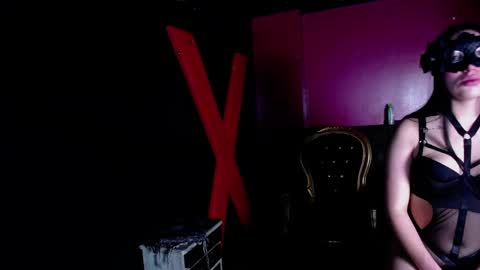 whitehott_ online show from April 2026 12:48:02 PM