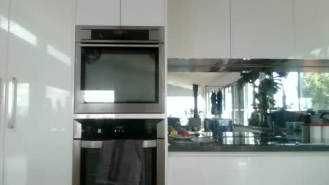 Snapshot of whitepantieman chatting on January 2025 10:54:01 PM whitepantieman online show from January 2025 10:54:01 PM