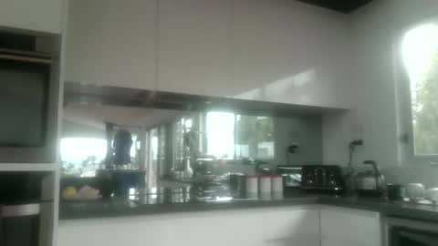 Snapshot of whitepantieman chatting on January 2025 09:55:02 PM whitepantieman online show from January 2025 09:55:02 PM