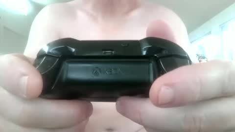 Snapshot of whitepantieman chatting on March 2025 03:02:02 AM whitepantieman online show from March 2025 03:02:02 AM