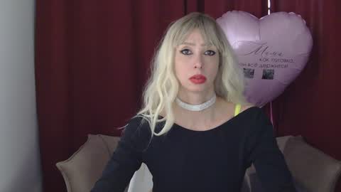 Snapshot of whitequeen888 chatting on January 2025 11:56:02 AM White Queen online show from January 2025 11:56:02 AM