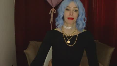 Snapshot of whitequeen888 chatting on February 2025 11:23:01 AM White Queen online show from February 2025 11:23:01 AM