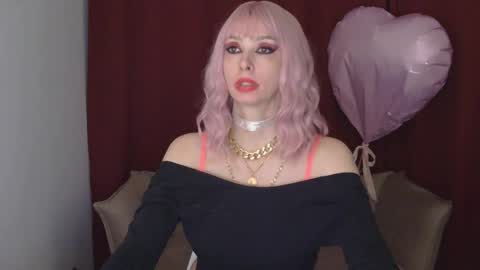 Snapshot of whitequeen888 chatting on February 2025 07:41:01 PM White Queen online show from February 2025 07:41:01 PM