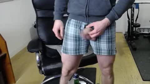 whiterabbit_86 online show from December 2024 06:01:02 PM