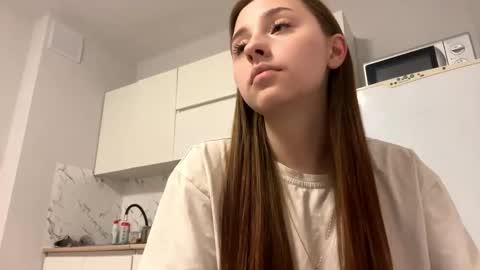 Vicky online show from March 2026 06:23:01 PM