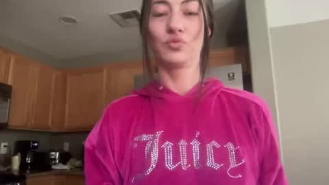 iamwhitneyoc online show from March 2026 02:53:02 PM