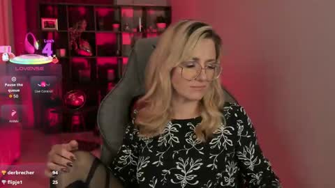 whitneypunnch online show from March 2026 03:17:01 PM