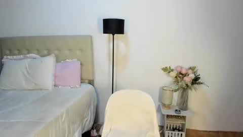 Arra Brown online show from February 2026 08:34:02 AM