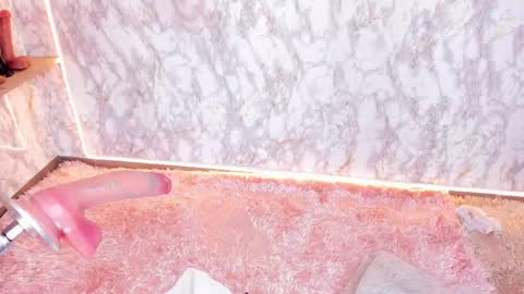 whitneyyfox online show from February 2025 03:50:02 AM