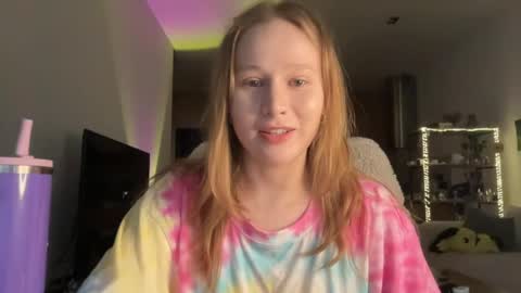 Snapshot of whoisalisa chatting on May 2026 07:36:01 AM Alisa online show from May 2026 07:36:01 AM