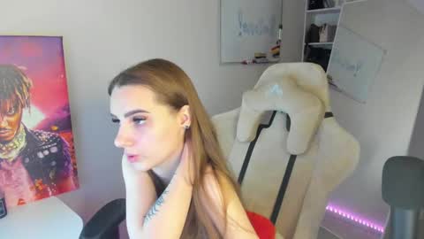 Abby  online show from December 2024 04:13:02 AM