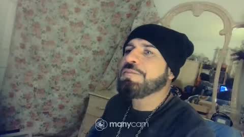 whorenee kawk online show from November 2025 01:02:01 PM