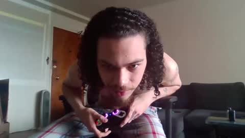 Snapshot of whosten0 chatting on October 2025 08:31:01 PM whosten0 online show from October 2025 08:31:01 PM