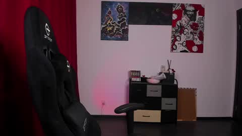 VI online show from May 2026 06:49:02 PM