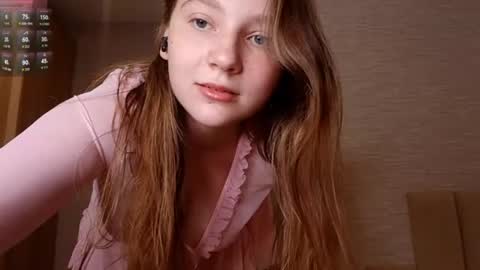 Snapshot of whymollycry chatting on July 2026 07:20:02 PM Molly online show from July 2026 07:20:02 PM