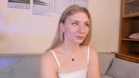 Snapshot of wicked_linden chatting on July 2026 05:23:02 AM Mia online show from July 2026 05:23:02 AM