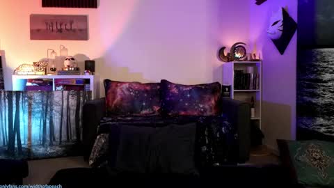 Gretchen  Jimmy online show from February 2025 12:46:01 AM