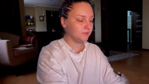 VI online show from November 2025 12:00:02 PM