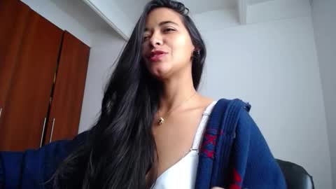 Snapshot of wifhot chatting on January 2026 01:02:02 PM Ilauren online show from January 2026 01:02:02 PM