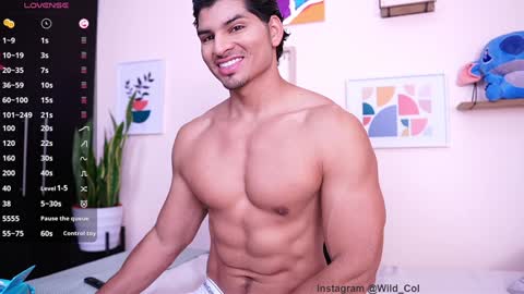 wild_col online show from January 2025 01:37:02 PM