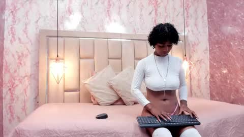 wild_firee_ online show from November 2025 08:08:02 PM