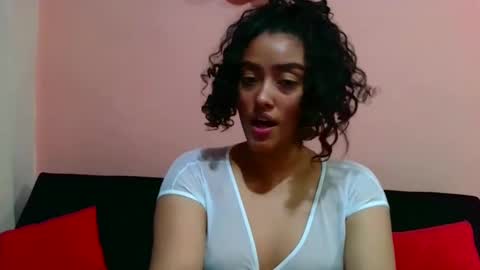 Snapshot of wild_moanaa chatting on January 2025 04:54:02 AM Jennifer wild online show from January 2025 04:54:02 AM