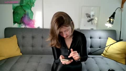 wild_peony online show from April 2026 02:08:01 PM