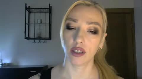 Alina online show from January 2025 08:36:01 AM