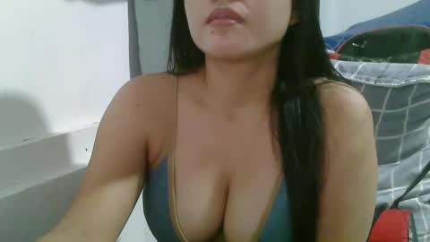 camille online show from December 2025 02:08:02 AM