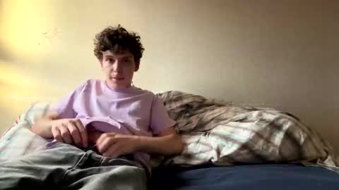 wilddesire18 online show from February 2026 04:35:01 PM