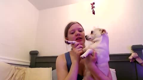 wildflowerofco online show from February 2025 05:19:02 AM