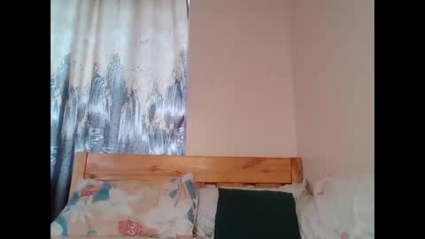 Merci online show from April 2026 08:02:02 AM