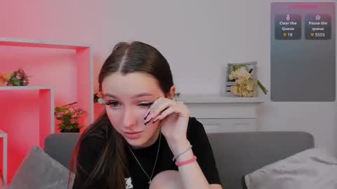 Kara online show from October 2025 05:38:01 AM