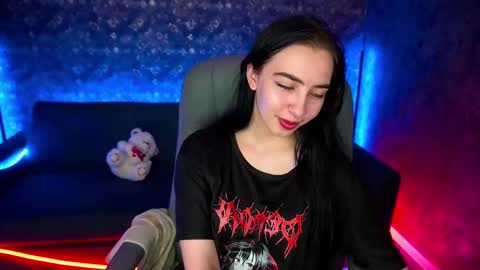 Alena online show from March 2025 05:27:02 PM