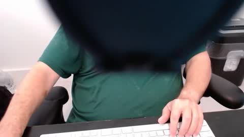 Snapshot of wildmanapfan chatting on November 2025 09:52:02 PM wildmanapfan online show from November 2025 09:52:02 PM