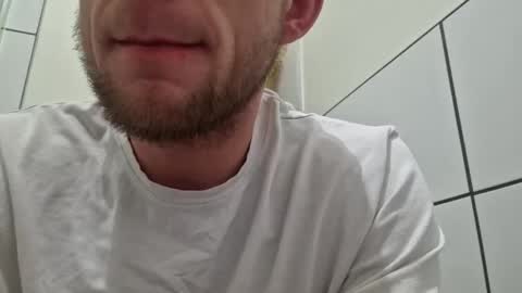 Snapshot of wildmike93 chatting on February 2026 07:21:01 PM wildmike93 online show from February 2026 07:21:01 PM