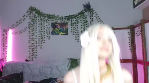 Snapshot of wildorchid_ chatting on July 2026 04:45:02 PM Master Kieran hehim online show from July 2026 04:45:02 PM