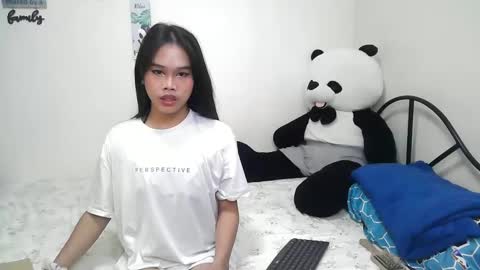 Snapshot of wildtightass chatting on March 2025 07:08:02 AM Rhean online show from March 2025 07:08:02 AM