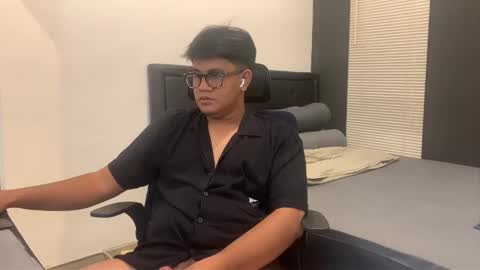 Wildy online show from March 2025 05:43:02 PM