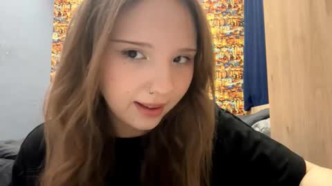 Snapshot of willenasow chatting on January 2026 03:25:02 PM Olivia online show from January 2026 03:25:02 PM