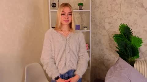 Snapshot of willenevogelsberg chatting on September 2025 07:31:01 AM Lina online show from September 2025 07:31:01 AM