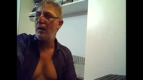 Willfire71 online show from January 2025 04:11:02 PM