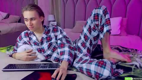 William online show from September 2025 03:16:02 AM