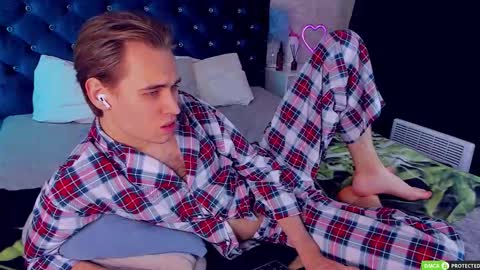 William online show from October 2025 03:05:02 AM