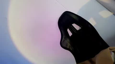 LE XI online show from October 2025 06:00:02 AM