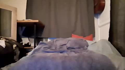 Snapshot of willinganalslut13 chatting on October 2025 11:31:01 PM willinganalslut13 online show from October 2025 11:31:01 PM