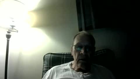 Snapshot of willnedoher chatting on June 2026 04:00:01 AM Willhedoher online show from June 2026 04:00:01 AM