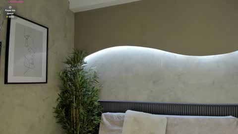 Ms Willow online show from December 2024 07:44:01 PM